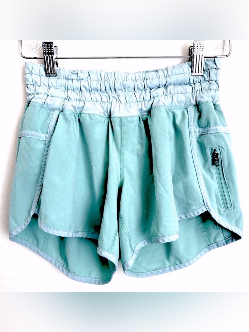 Lululemon Athletica High Waist Running Shorts Sz 4